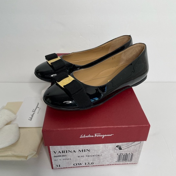 Salvatore Ferragamo Loafers - Picture 1 of 7